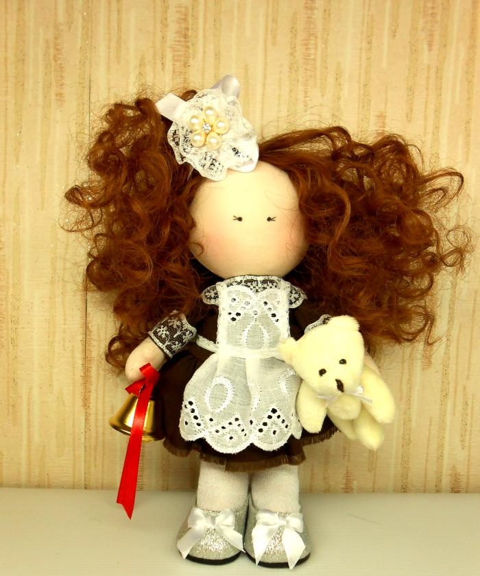 How to sew a textile interior doll