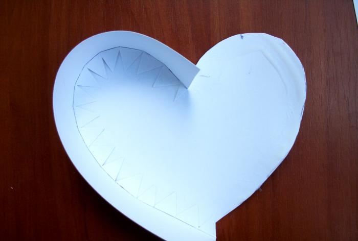 DIY heart-shaped box