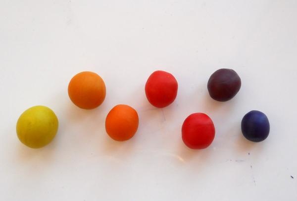 roll plasticine balls