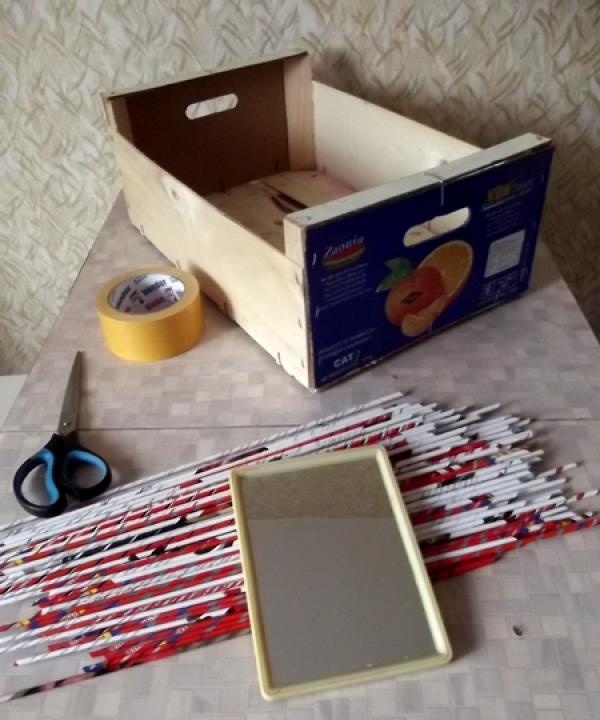 decorative shelf made of plywood box