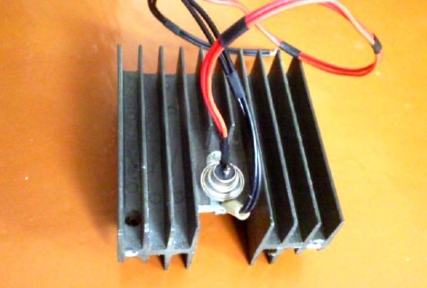 charger thyristor