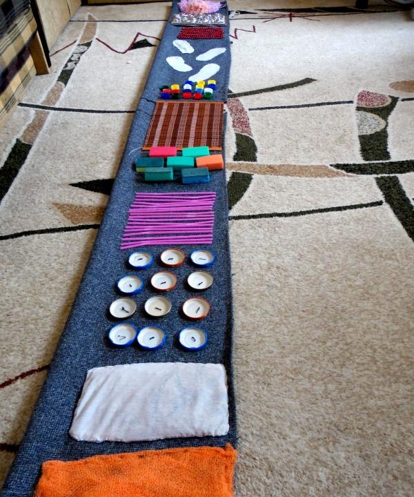 Massage mat for children