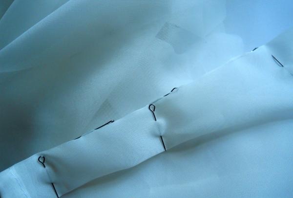 how to hem a curtain