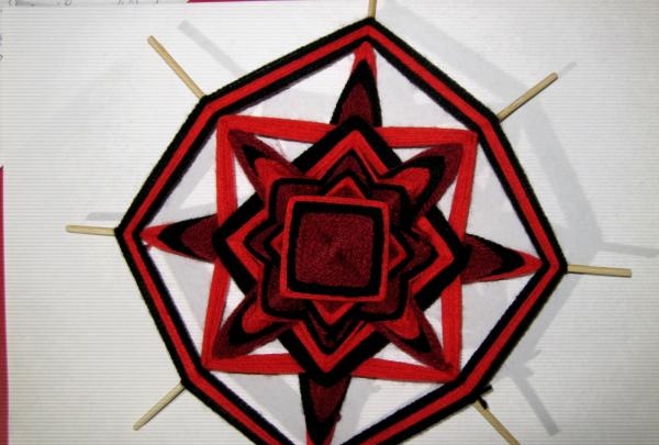 Wicker mandala ojo de dios