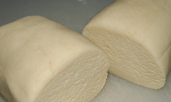 Knead the elastic dough