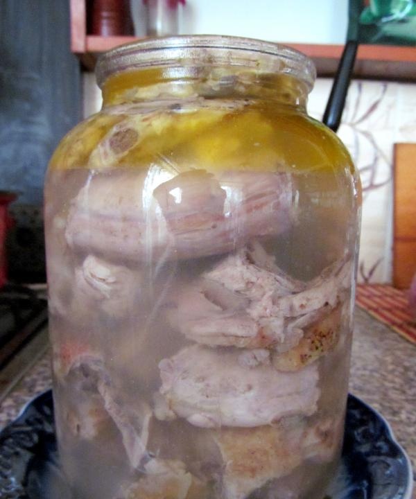 Poultry meat in brine