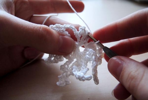 knitting a snowflake