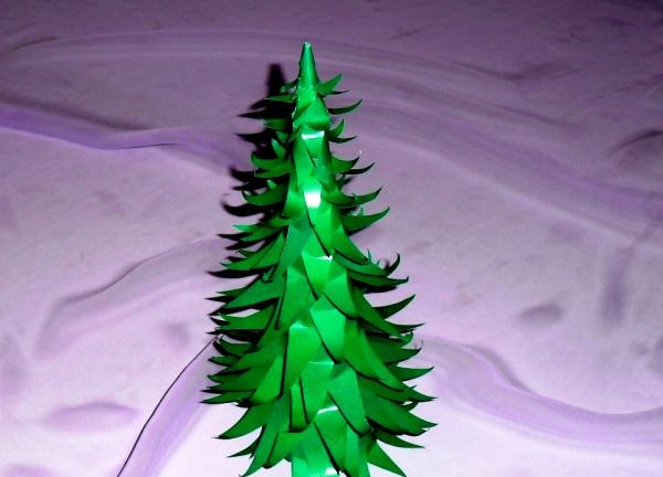 fluffy paper Christmas tree