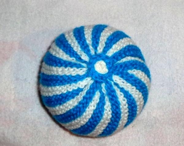 Striped rattle ball