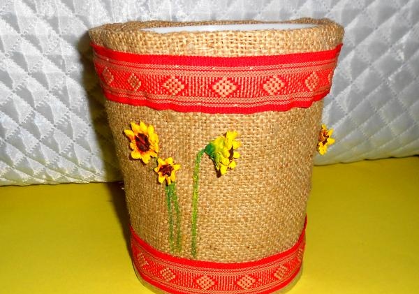 Flower pot decor