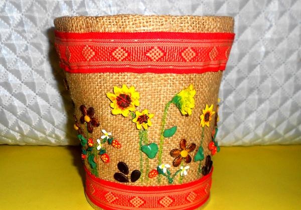 Flower pot decor