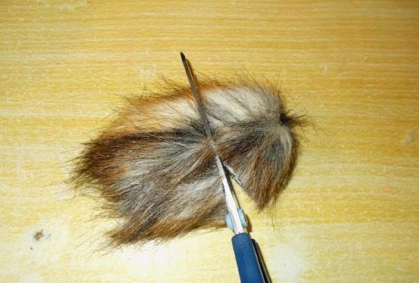 Cut a piece of fur fabric