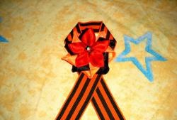 Brooch "Star" made of St. George's ribbon.