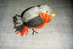 Bird made of threads