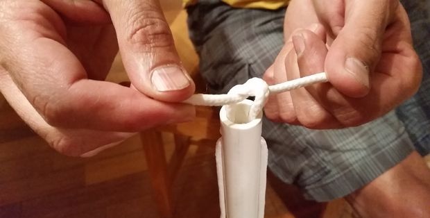 Clothes dryer for mounting from plastic pipes