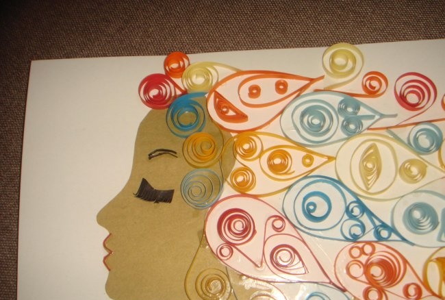 Painting using quilling technique