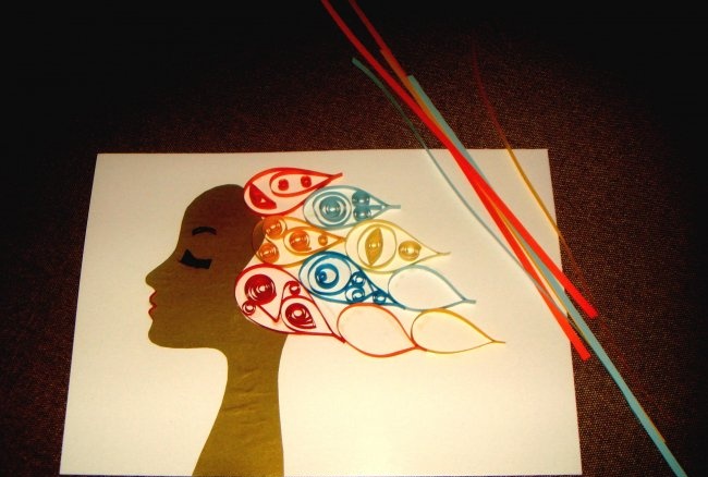 Painting using quilling technique