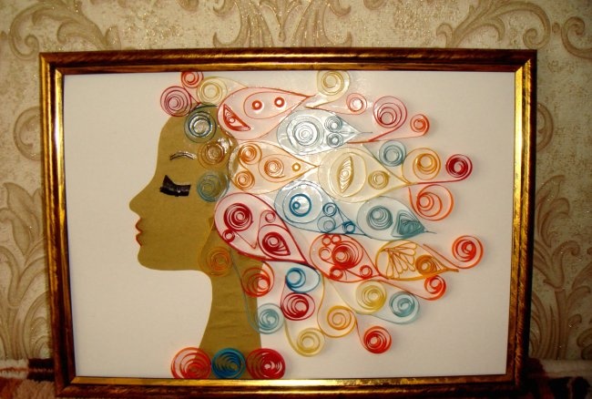 Painting using quilling technique