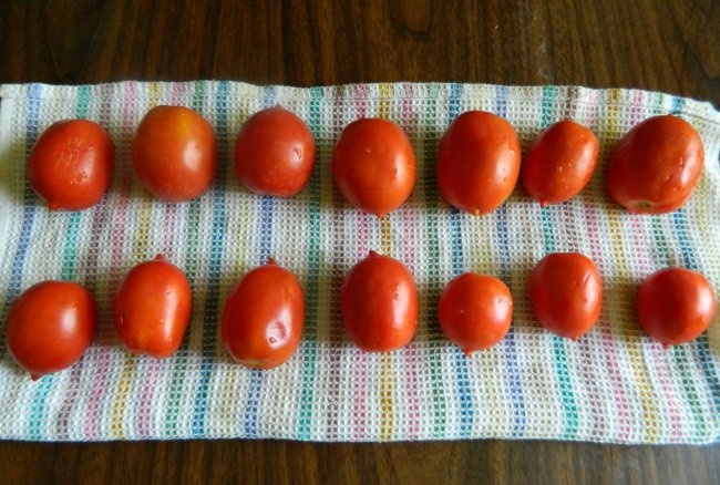 Sun-dried tomatoes for the winter