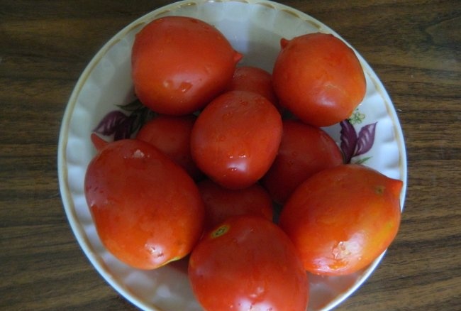 Sun-dried tomatoes for the winter