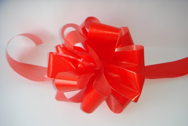 Bows for gift wrapping