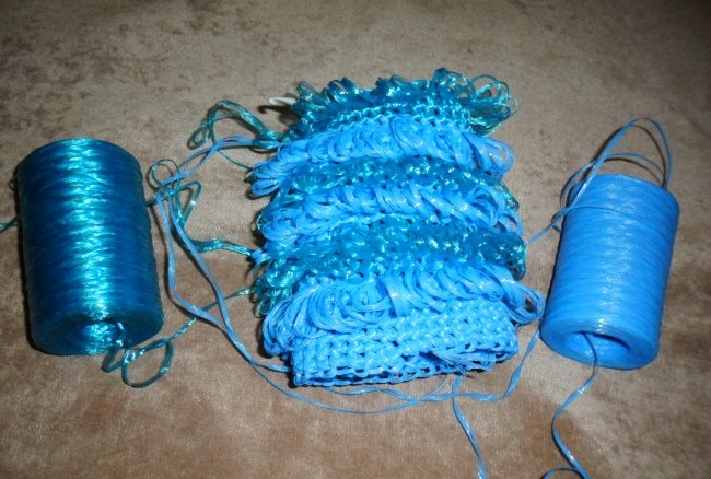 Master class on knitting washcloths from polypropylene threads