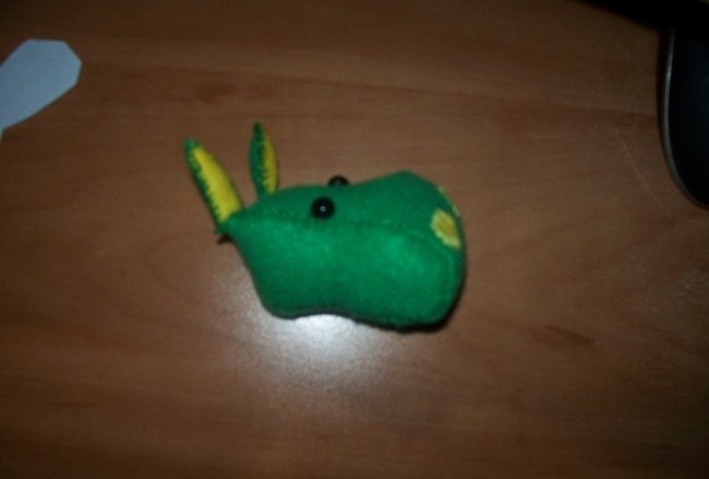 How to sew a dragon from felt?