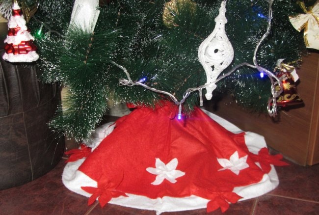 Cape for the Christmas tree cross