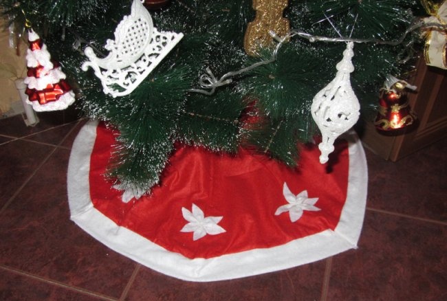 Cape for the Christmas tree cross