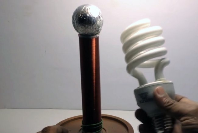 Simple Tesla Coil