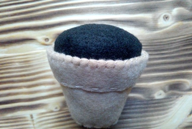 Felt cactus in a pot