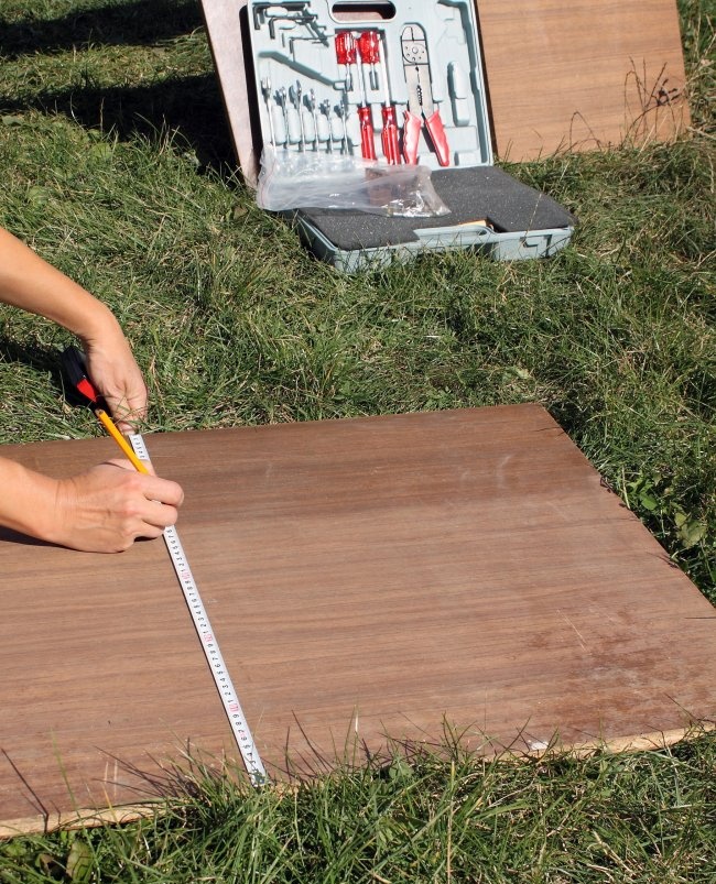 How to make a coffee table