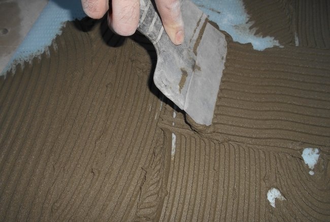 Wall insulation with polystyrene foam