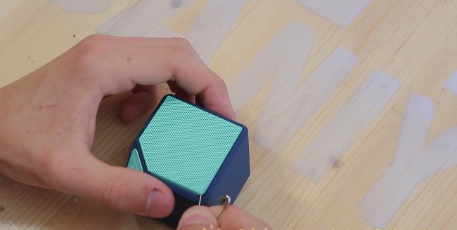 Слушалки от bluetooth високоговорители