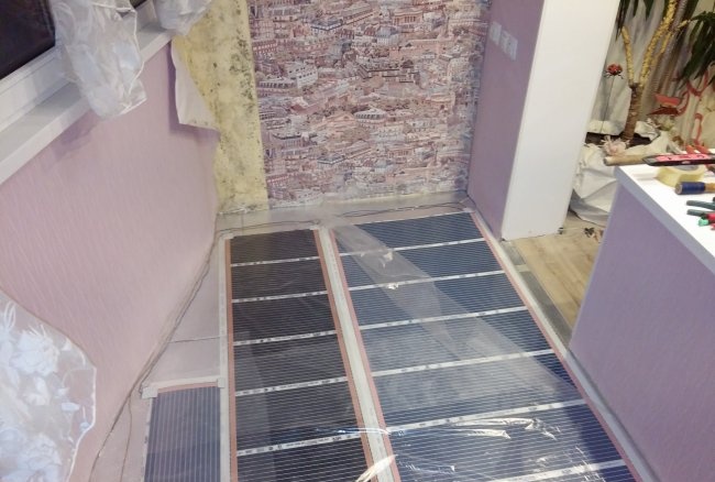 Installation of infrared film floor