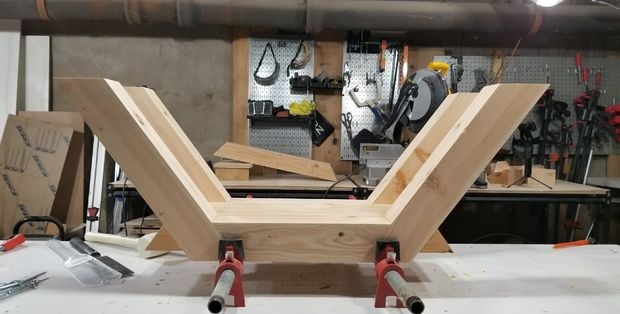 Making a marble table from concrete with a burnt wood base