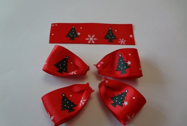 Christmas kanzashi bows