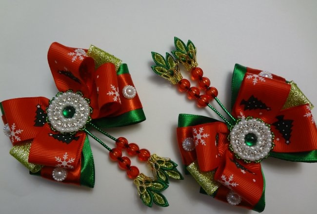 Christmas kanzashi bows