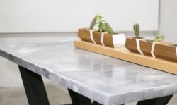 Making a “marble” table from concrete with a burnt wood base