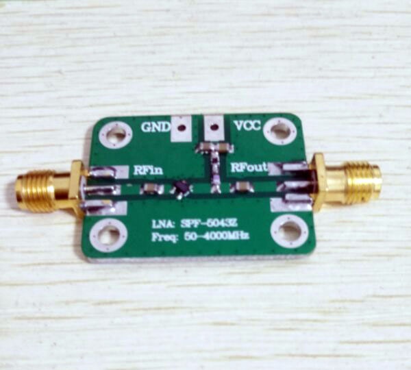 Simple universal antenna amplifier