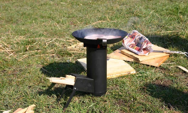 Camping rocket stove