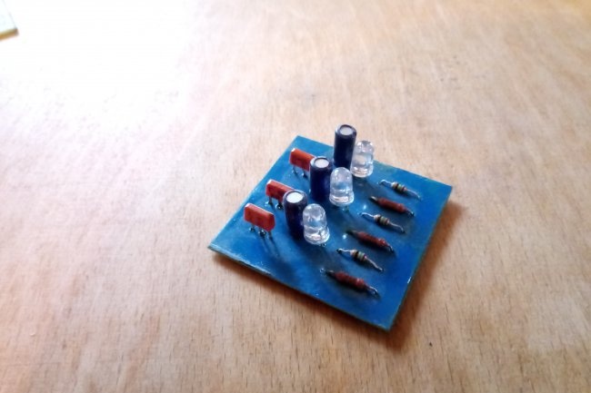 A simple way to make printed circuit boards without LUT