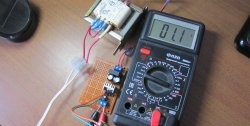 Simple regulated stabilized power supply