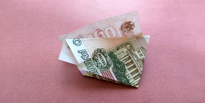 DIY origami pyramid model from banknotes