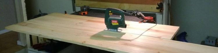 Simple TV table with bookshelves