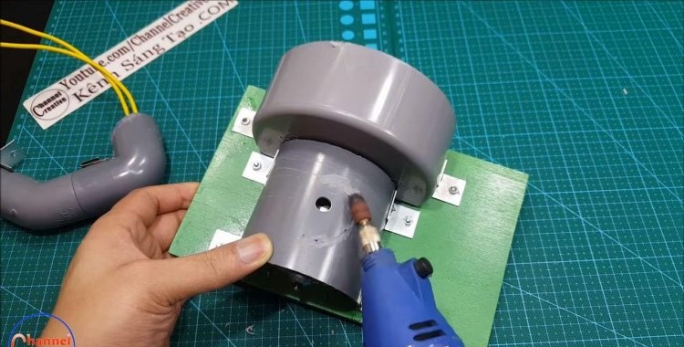 Mini circular saw