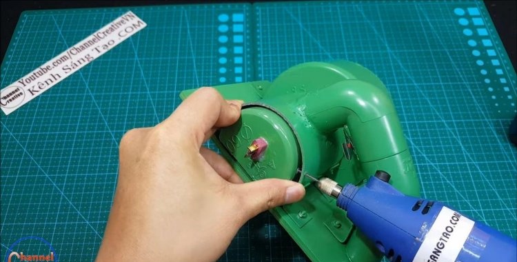 Mini circular saw