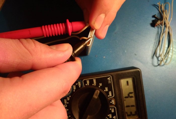 Converting a multimeter to li-ion with charging