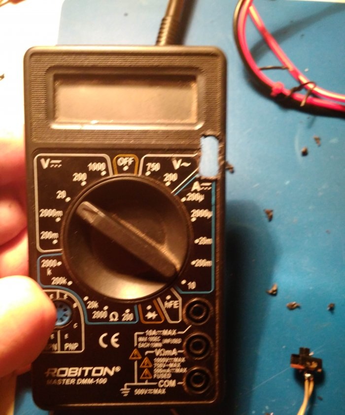 Converting a multimeter to li-ion with charging