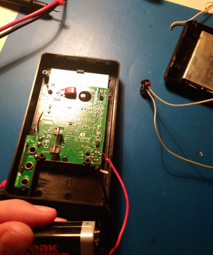 Converting a multimeter to li-ion with charging